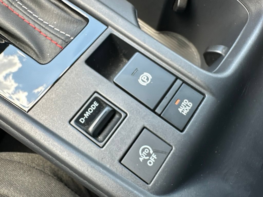 Used 2026 Nissan Sentra SR w/ SR All Weather Package FWD image 40