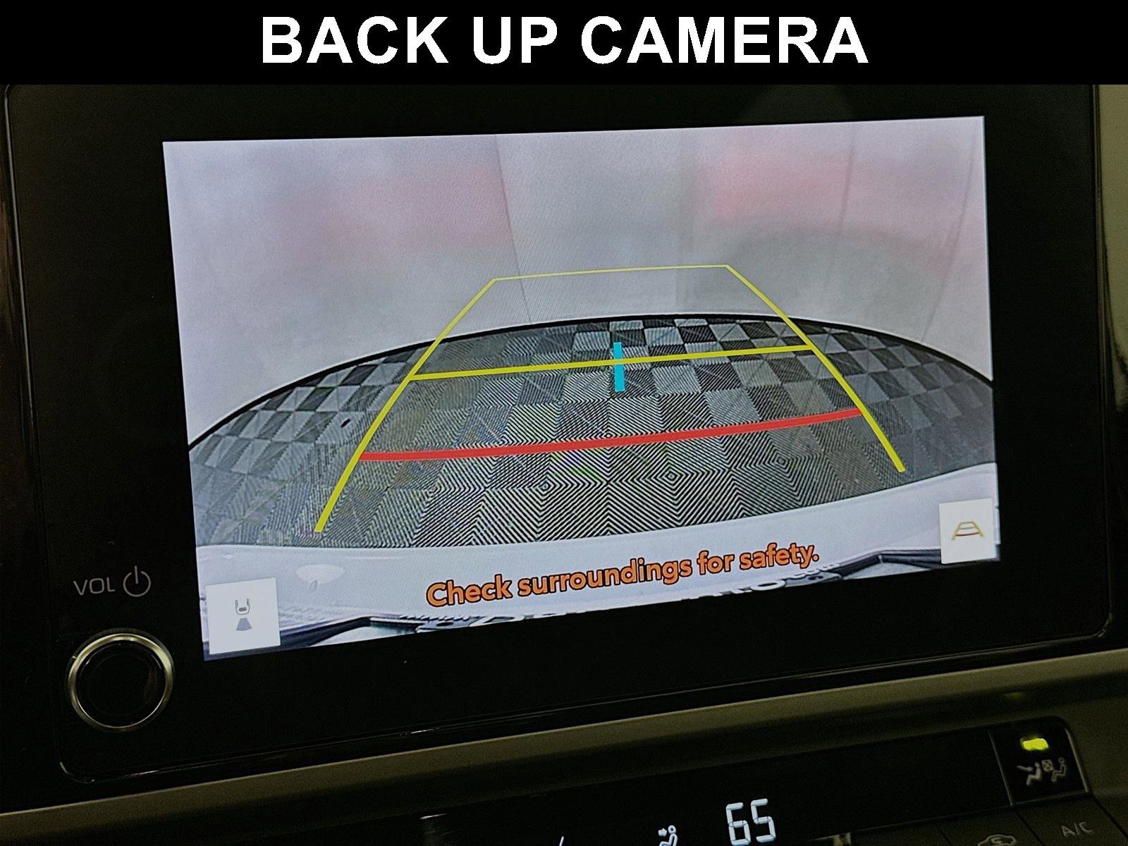 Certified 2025 Toyota Camry SE image 6