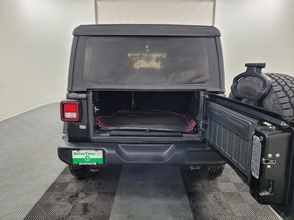 Used 2018 Jeep Wrangler Unlimited Sport S image 29