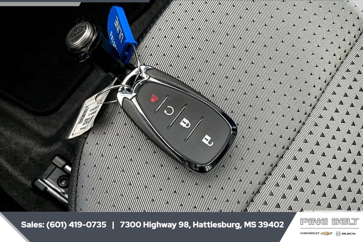New 2026 Chevrolet Trax LT w/ LT Convenience Package FWD image 9