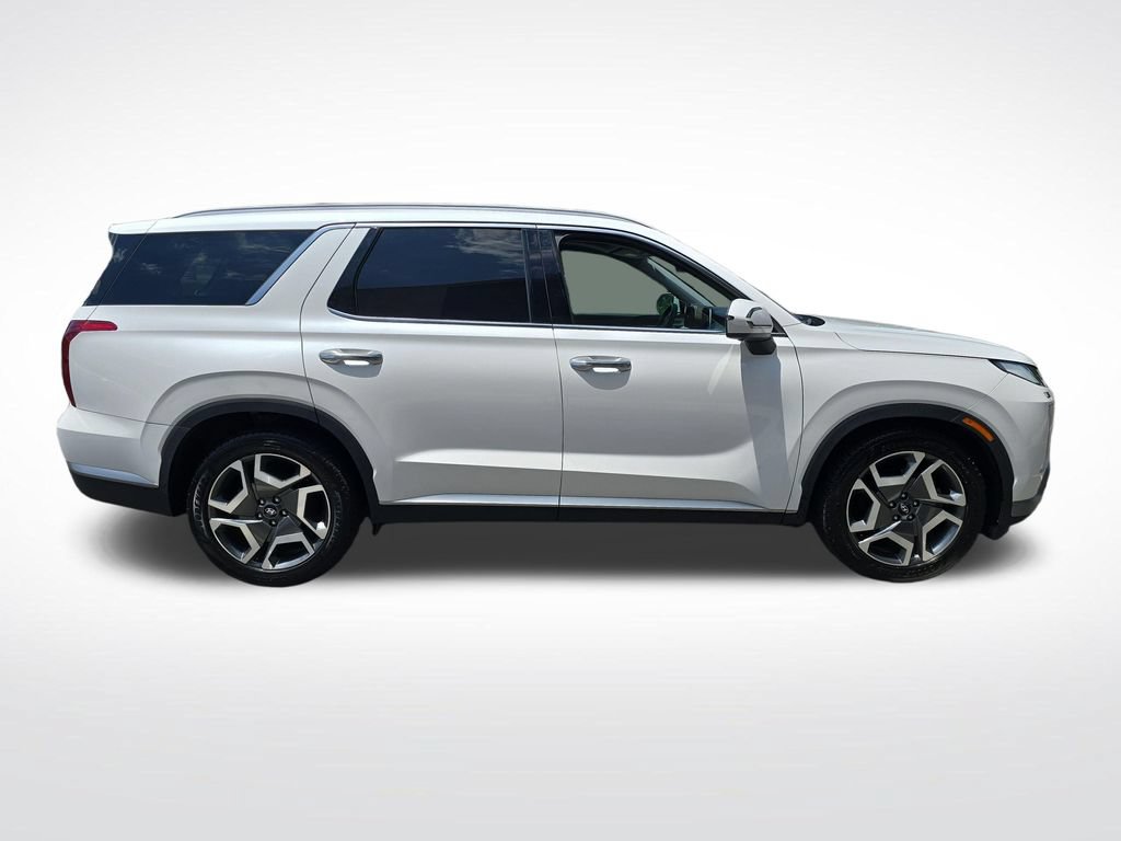 Certified 2023 Hyundai Palisade SEL w/ Premium Package AWD/4WD image 8