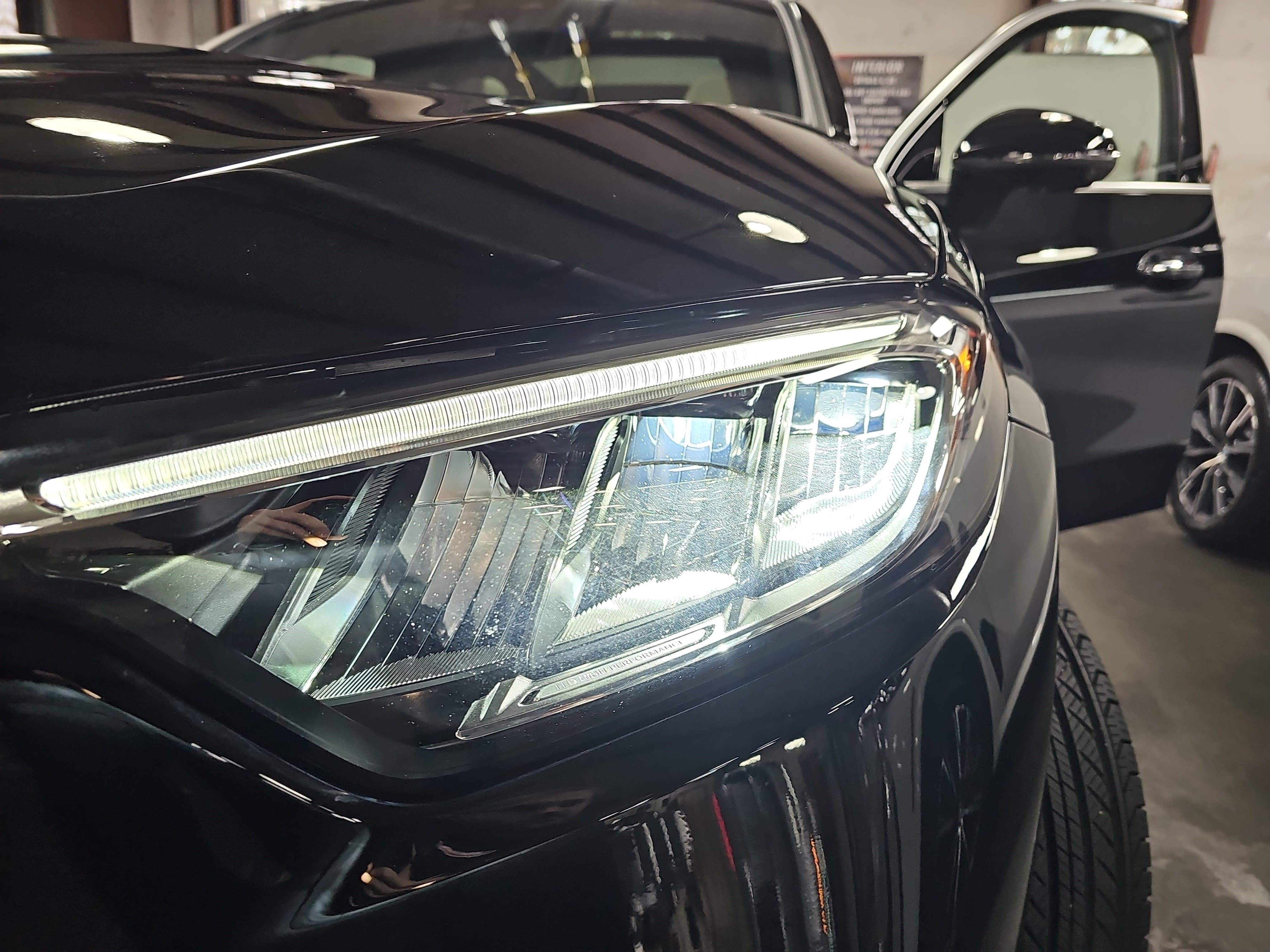 Certified 2025 Mercedes-Benz GLC 300 4MATIC image 34