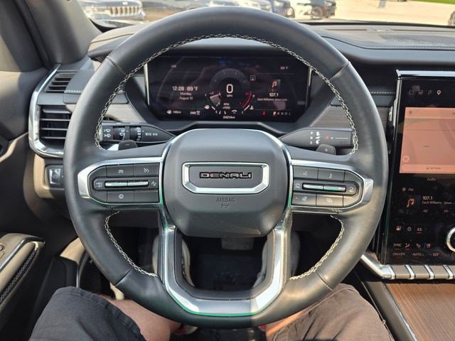 Used 2024 GMC Acadia Denali AWD/4WD image 28