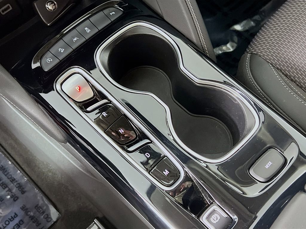 Certified 2023 Buick Envision Preferred w/ Sport Touring Package image 16