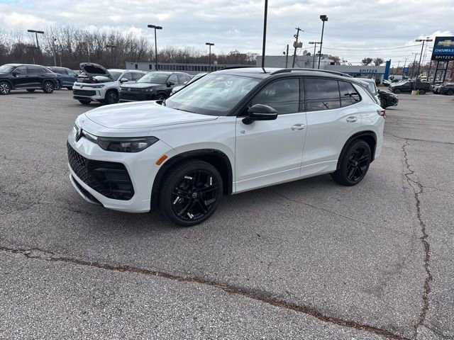 New 2026 Volkswagen Tiguan SE R-Line image 9