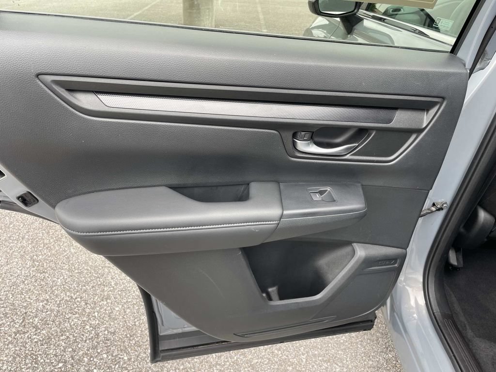 Used 2024 Honda CR-V EX image 13