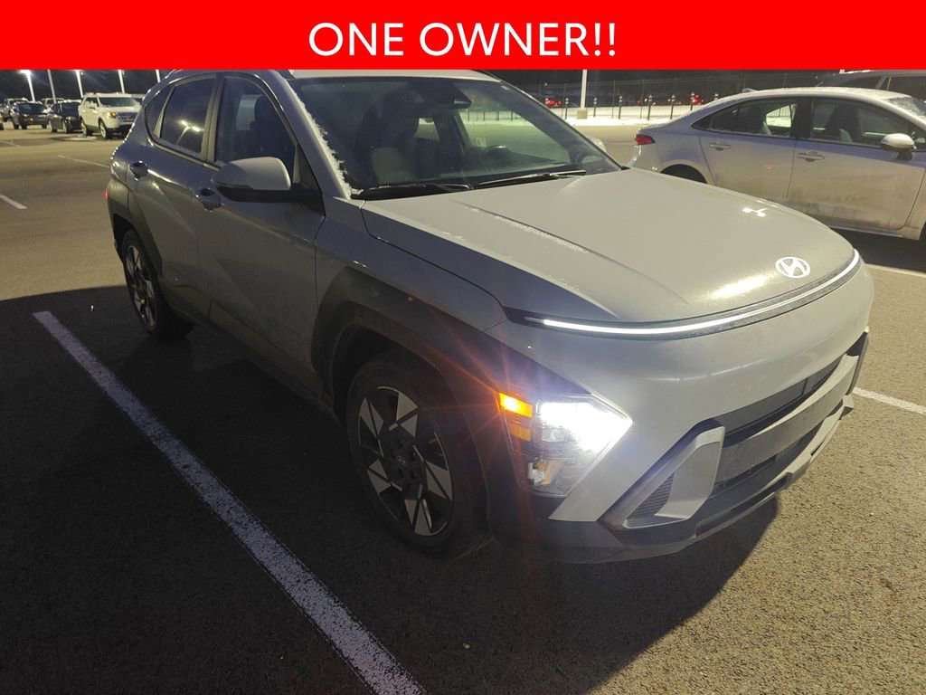 Used 2024 Hyundai Kona SEL image 3