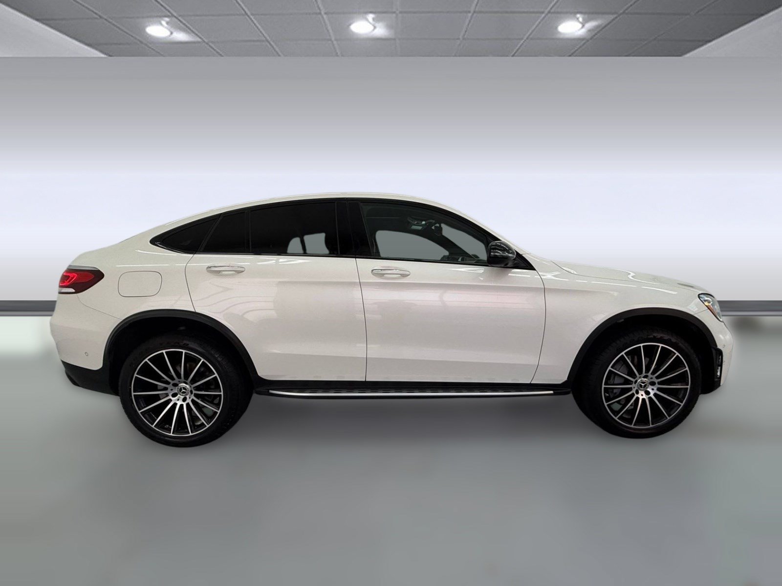 Used 2021 Mercedes-Benz GLC 300 4MATIC Coupe image 7