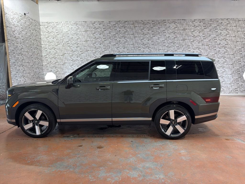 Used 2024 Hyundai Santa Fe Limited image 4