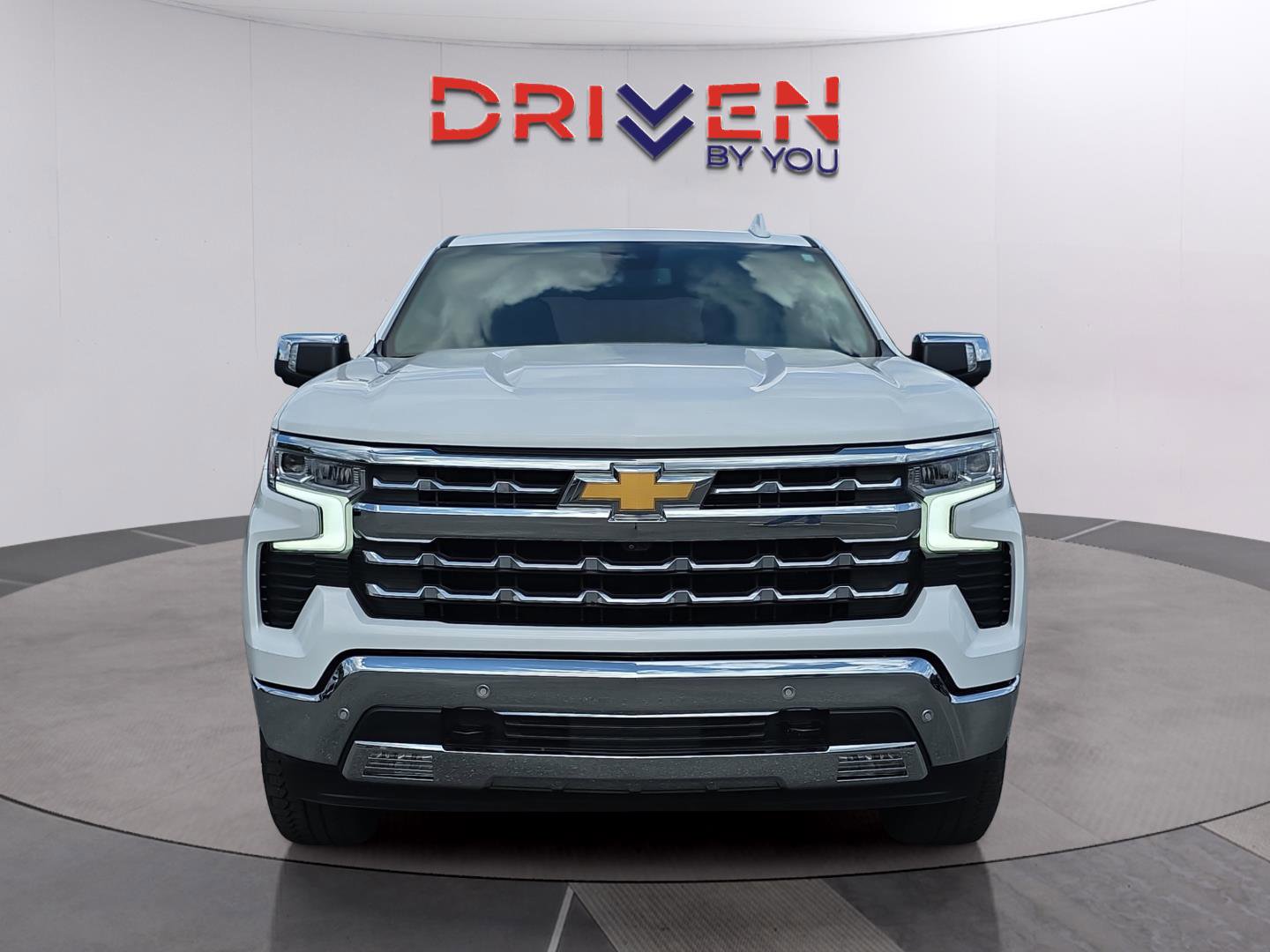 Used 2023 Chevrolet Silverado 1500 LTZ image 9