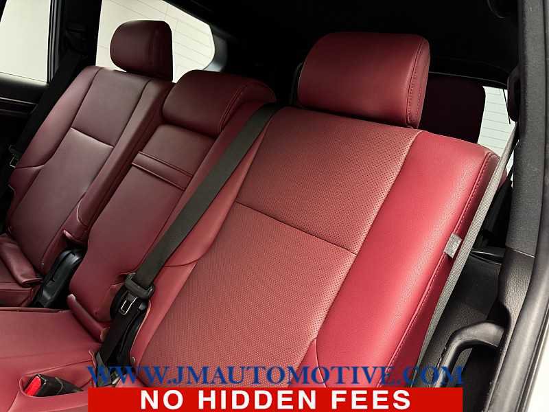 Used 2021 Lexus GX 460 Premium w/ Premium Package image 16