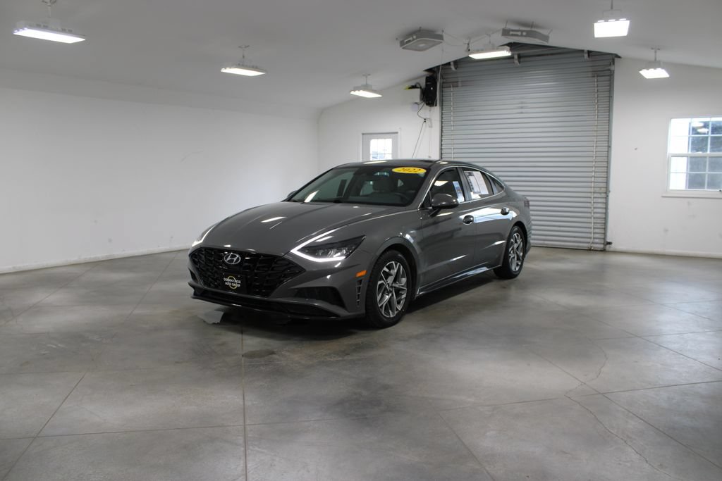 Used 2022 Hyundai Sonata SEL FWD image 4