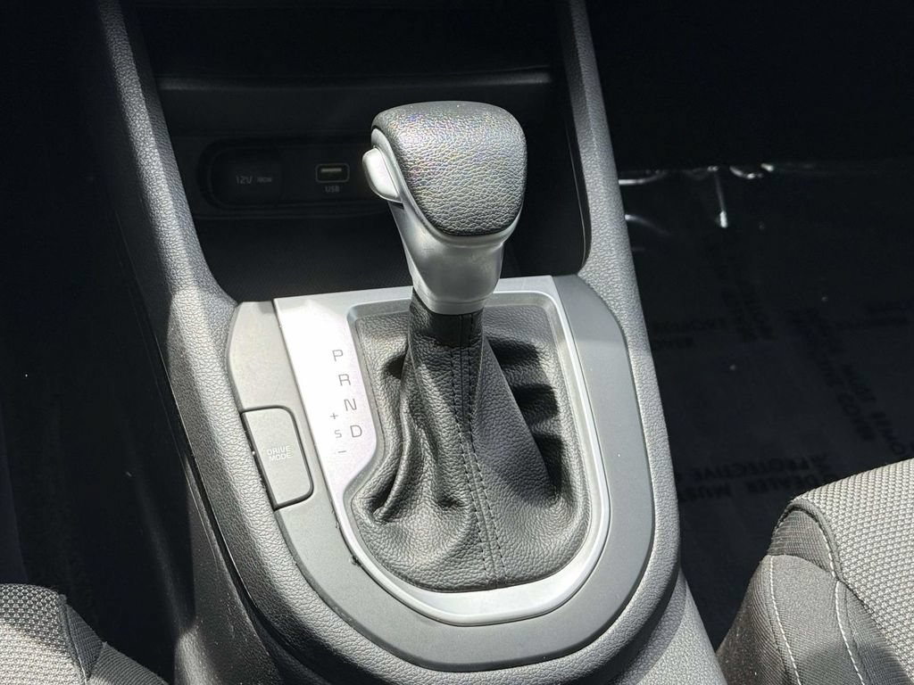 Used 2022 Kia Forte LXS FWD image 15