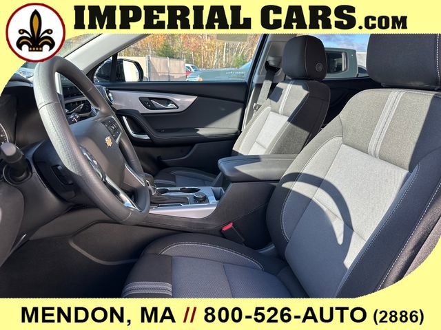 New 2025 Chevrolet Blazer LT w/ Midnight/Sport Edition image 33