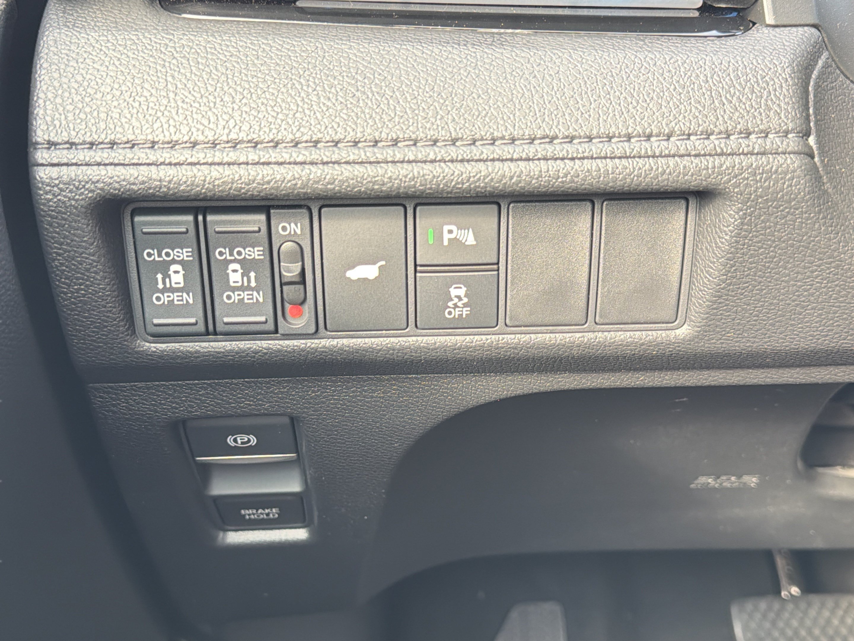 New 2026 Honda Odyssey Touring image 16