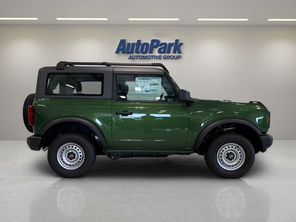 New 2025 Ford Bronco 2-Door AWD/4WD image 8