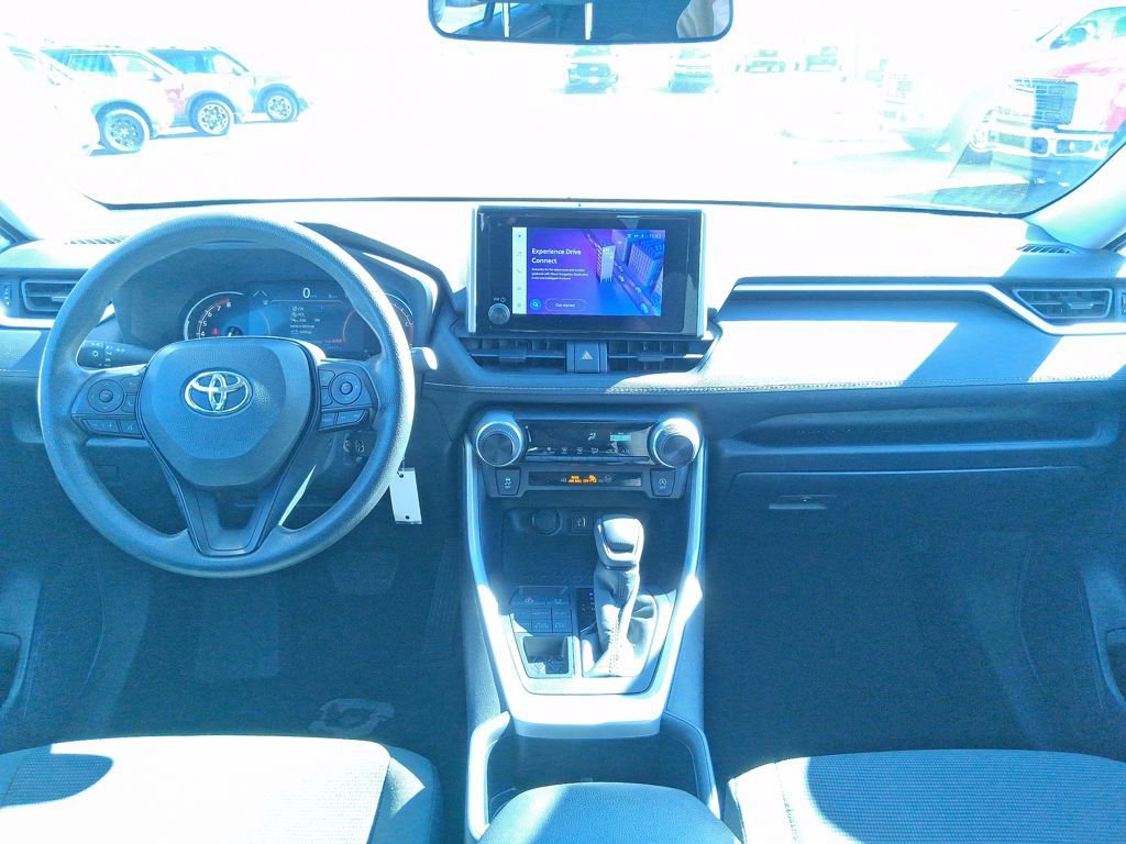 Used 2024 Toyota RAV4 LE image 12