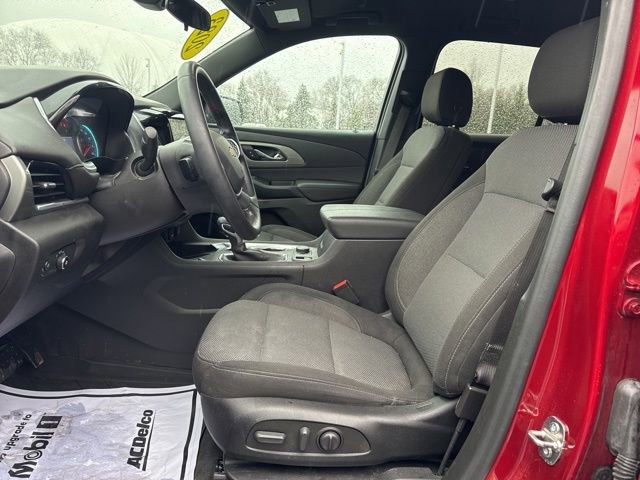 Used 2023 Chevrolet Traverse LT w/ LPO, Floor Liner Package image 21
