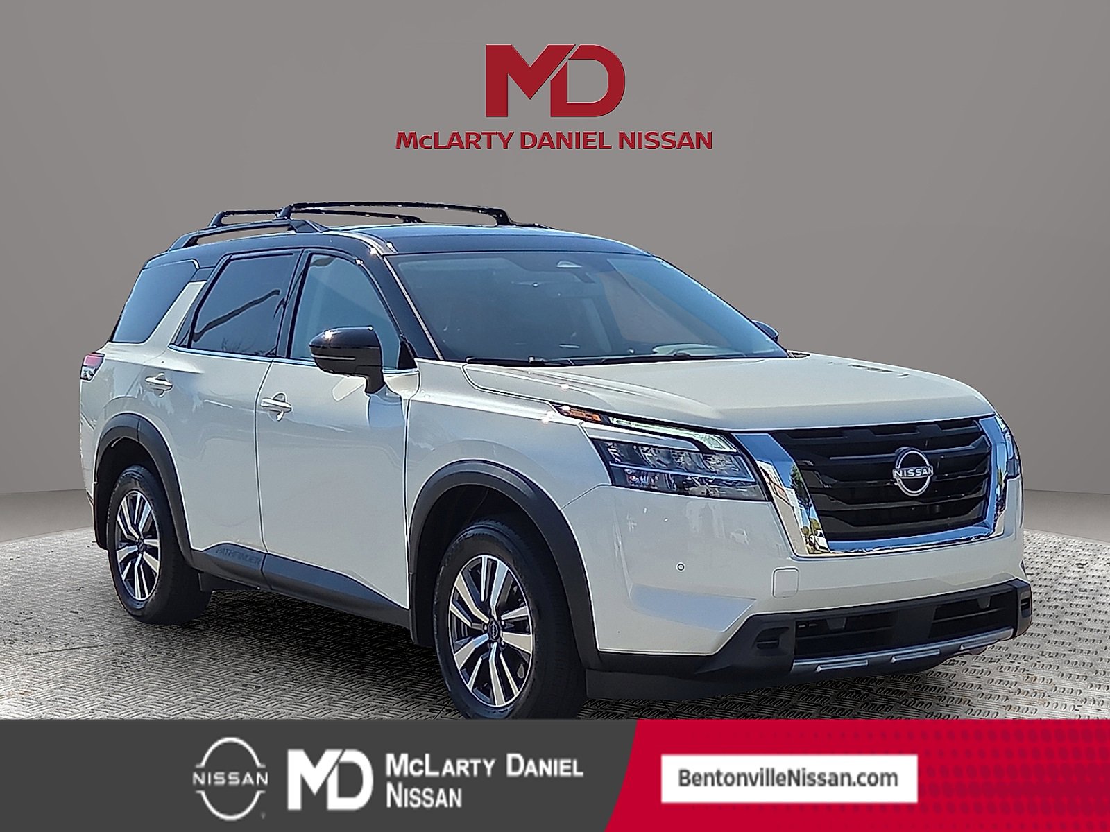 Used 2024 Nissan Pathfinder SL