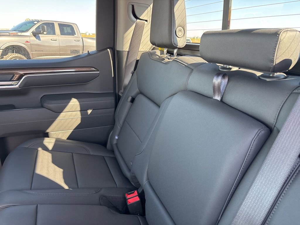 New 2026 Chevrolet Silverado 1500 LT Trail Boss w/ LT Trail Boss Premium Package image 39