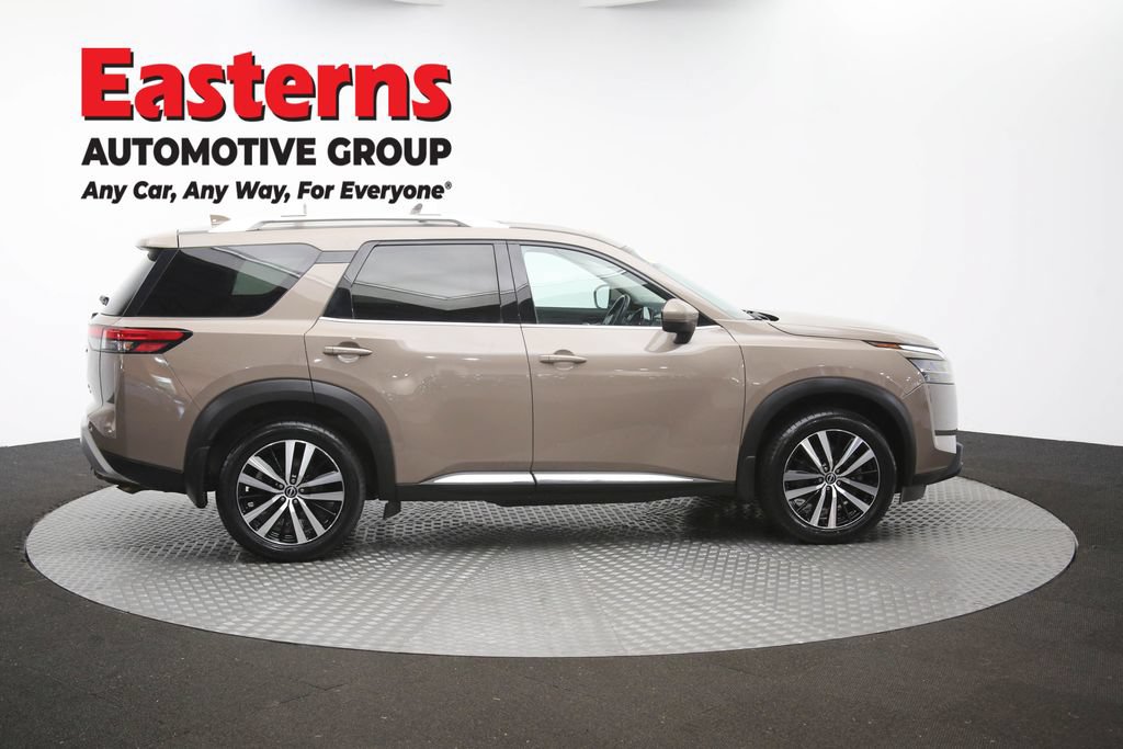 Used 2023 Nissan Pathfinder Platinum w/ Cargo Package AWD/4WD image 47