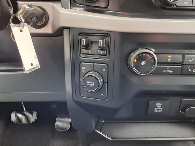 Used 2023 Ford F150 XLT w/ Trailer Tow Package image 19
