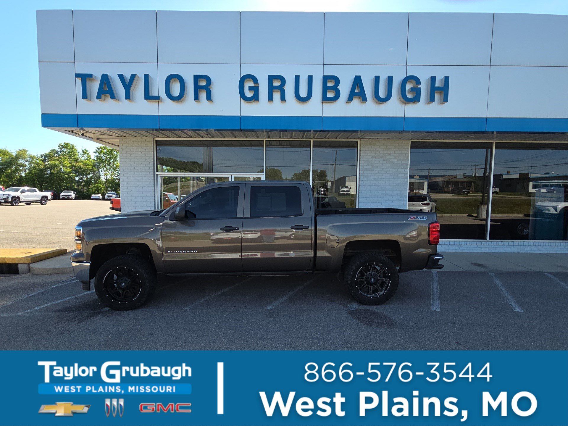Used 2014 Chevrolet Silverado 1500 LT w/ All Star Edition AWD/4WD image 1