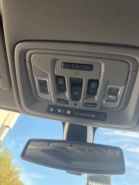 Used 2021 GMC Sierra 1500 SLT AWD/4WD image 28