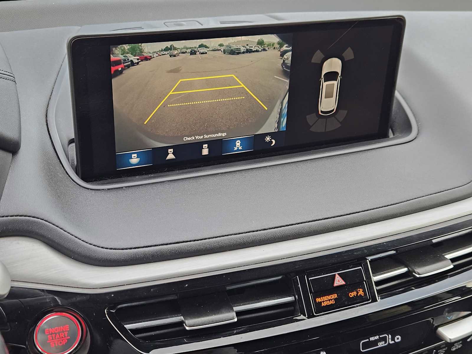 Used 2023 Acura MDX SH-AWD w/ Technology Package image 18