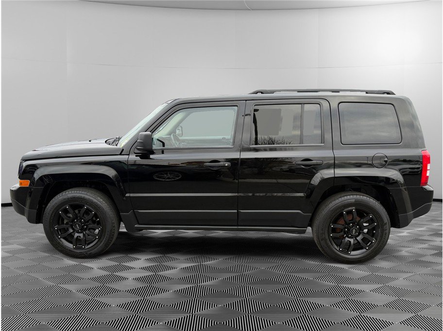 Used 2012 Jeep Patriot Sport image 2