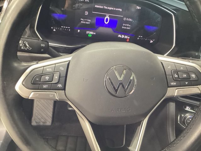 Certified 2023 Volkswagen Jetta SE w/ Panoramic Sunroof Package FWD image 20