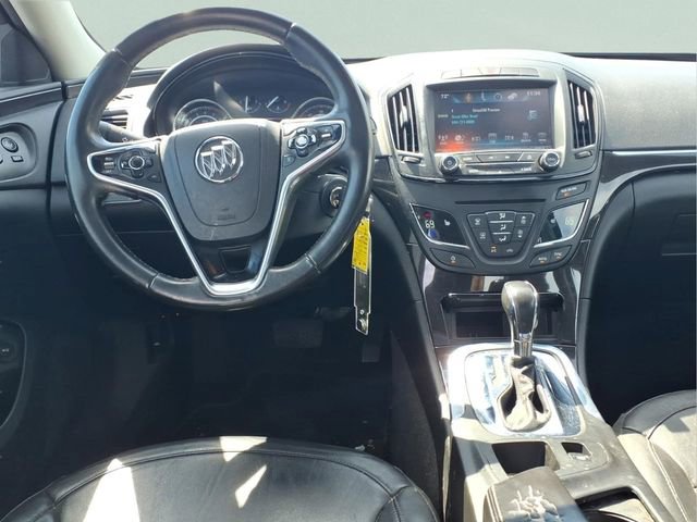 Used 2016 Buick Regal image 6