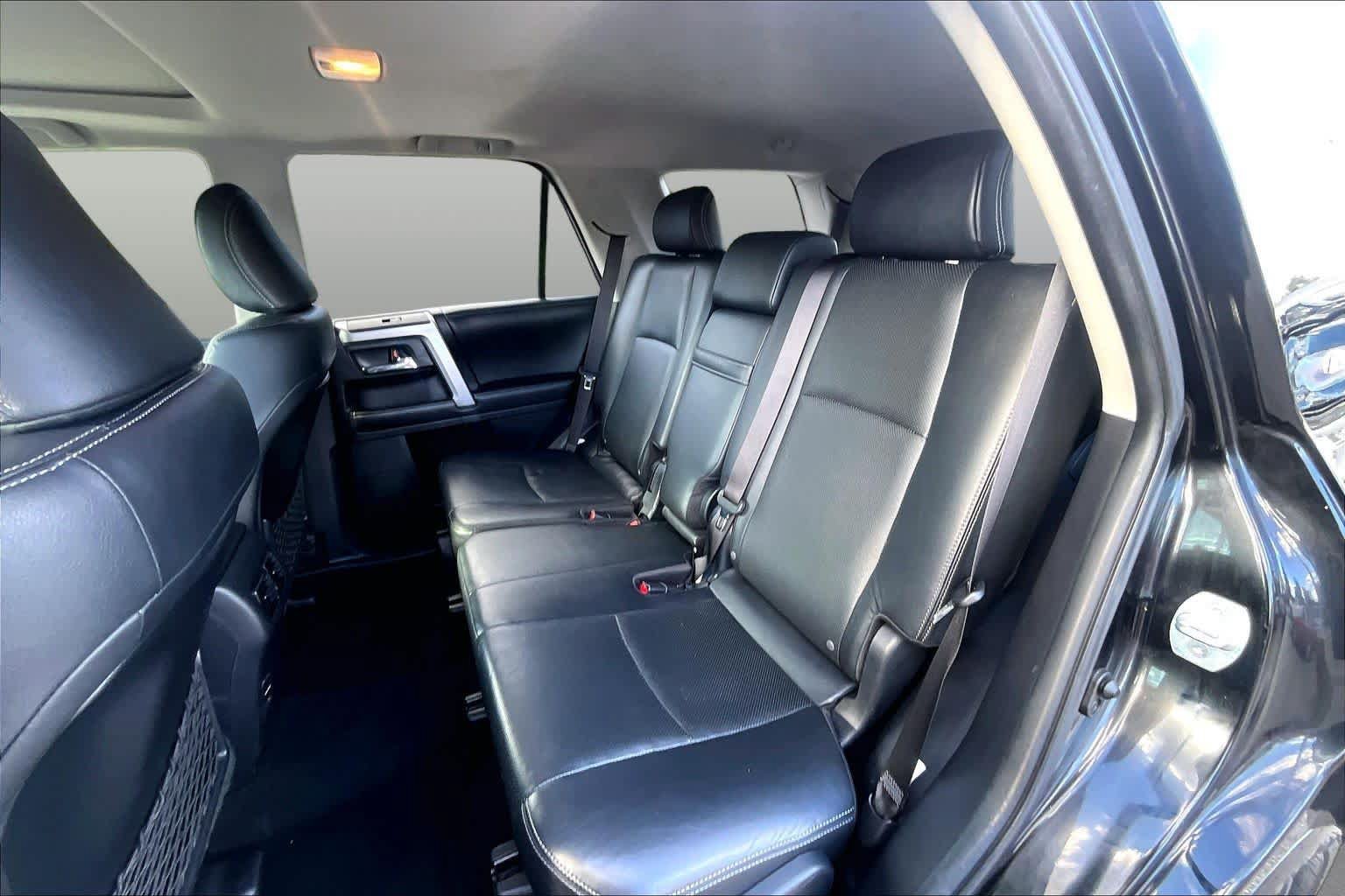 Used 2019 Toyota 4Runner Limited AWD/4WD image 20