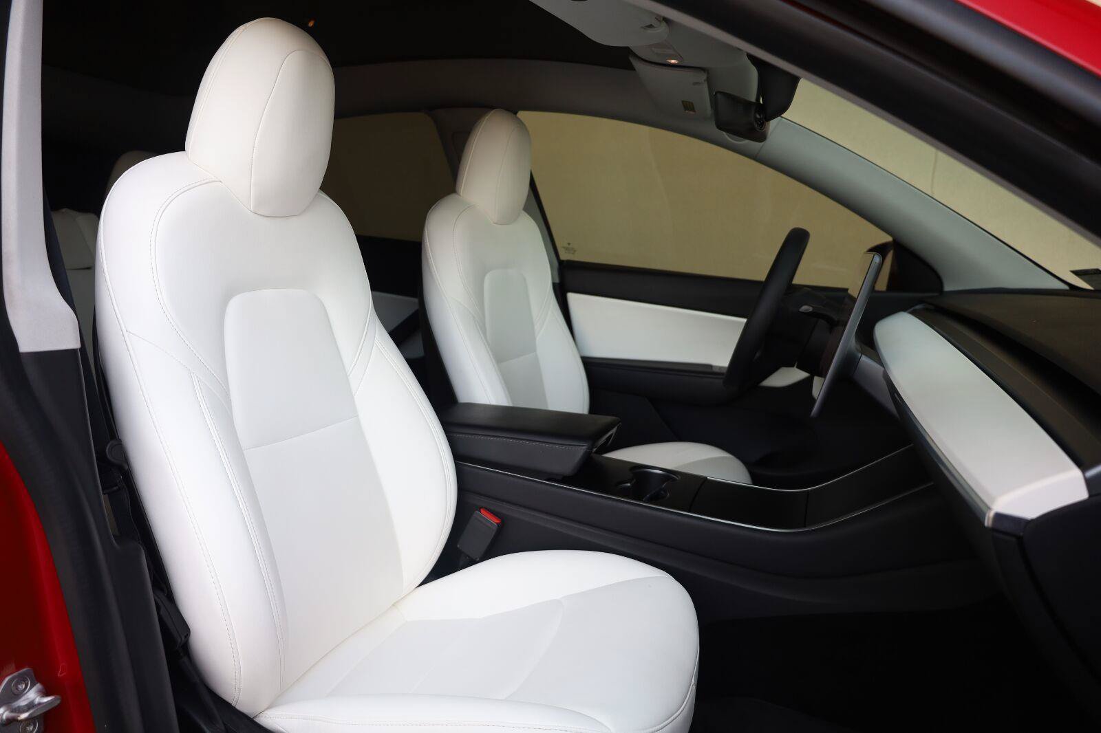Used 2020 Tesla Model Y Long Range AWD/4WD image 25