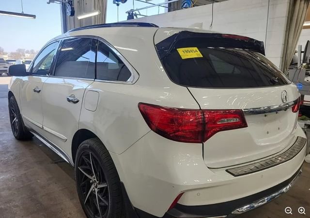 Used 2020 Acura MDX SH-AWD w/ Technology Package image 3