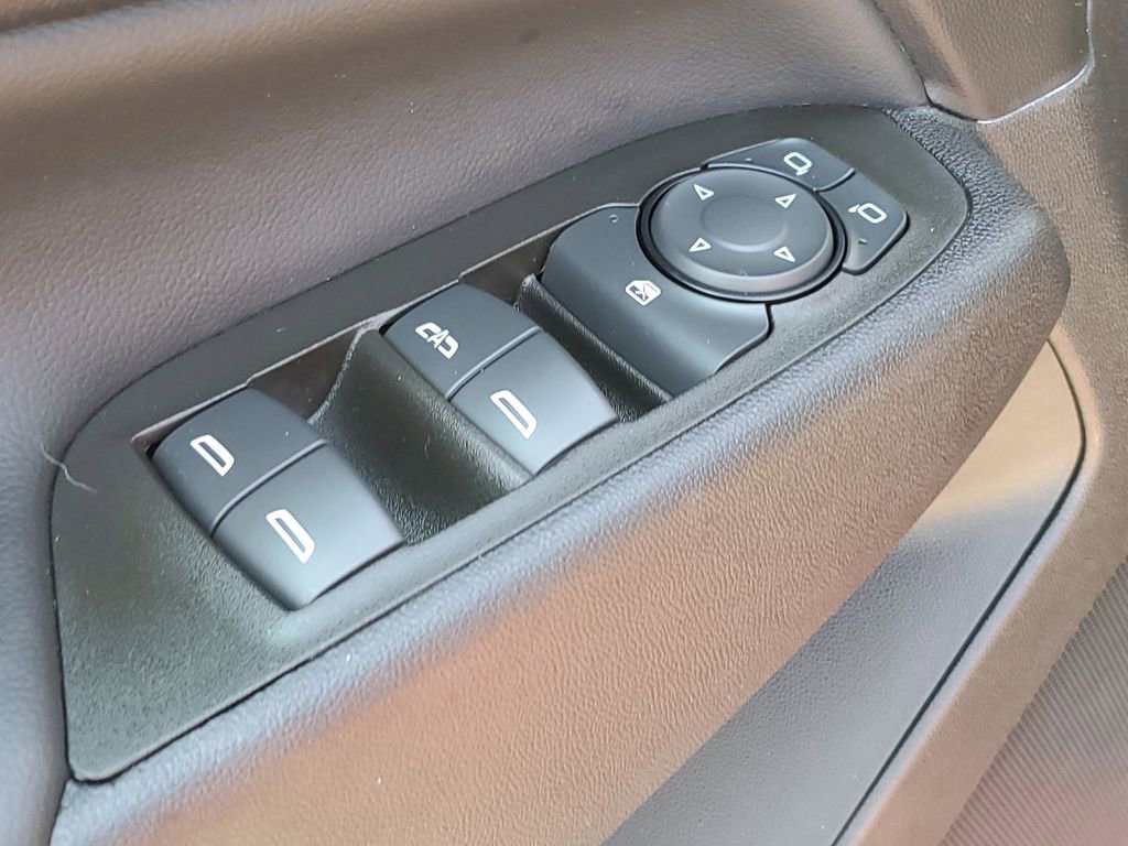 Certified 2024 Chevrolet Equinox LT FWD image 24