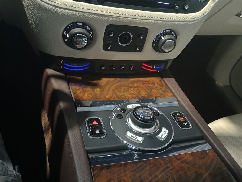 Used 2013 Rolls-Royce Ghost RWD image 30