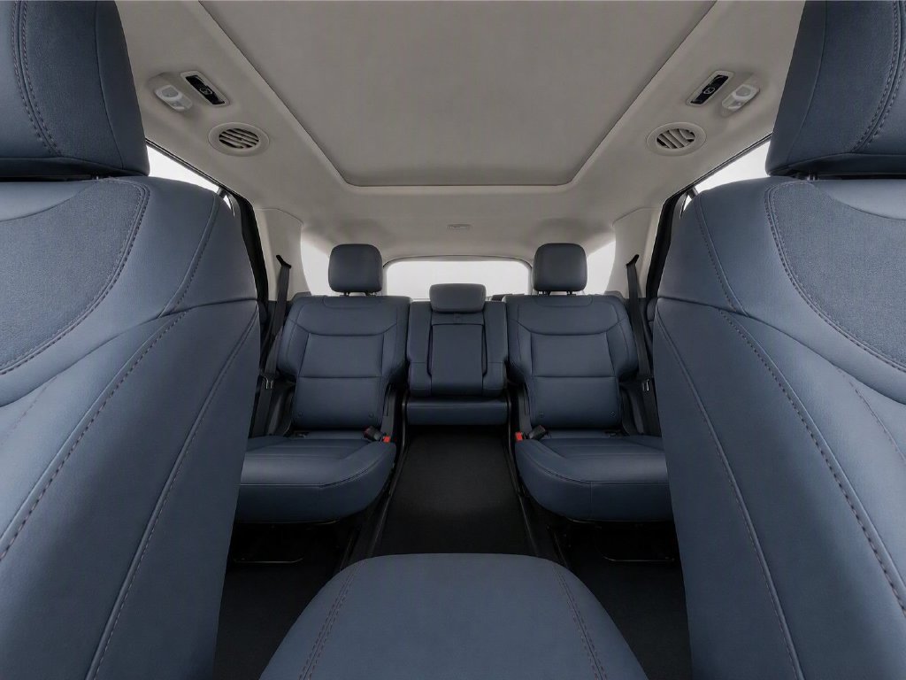 New 2026 Ford Explorer Active w/ Active Comfort Package AWD/4WD image 15
