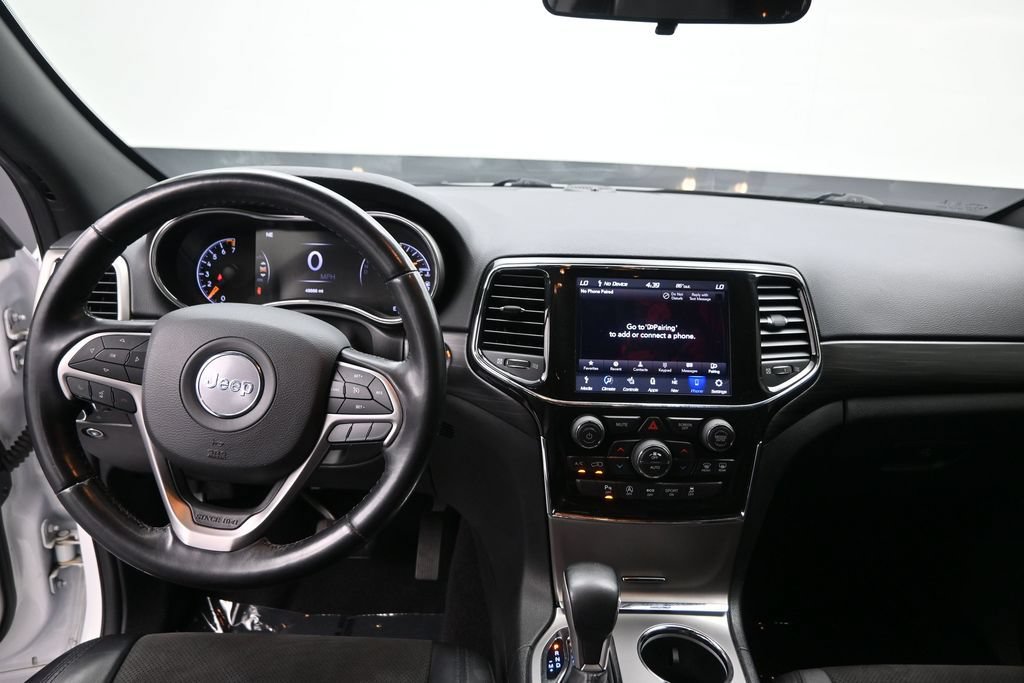 Used 2021 Jeep Grand Cherokee Laredo X RWD image 14