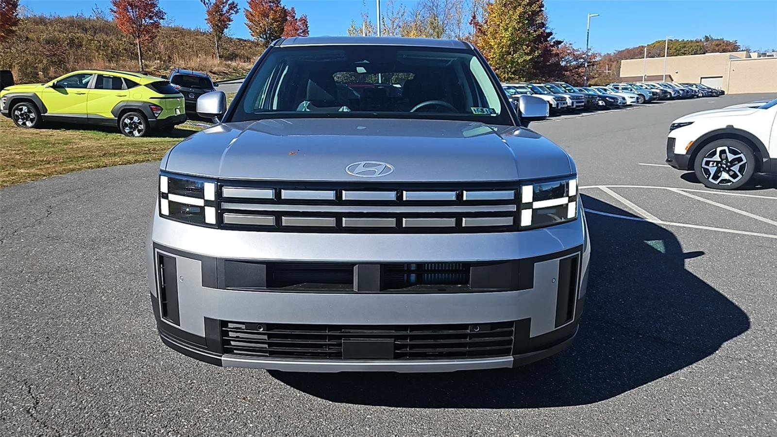 New 2026 Hyundai Santa Fe SE image 2