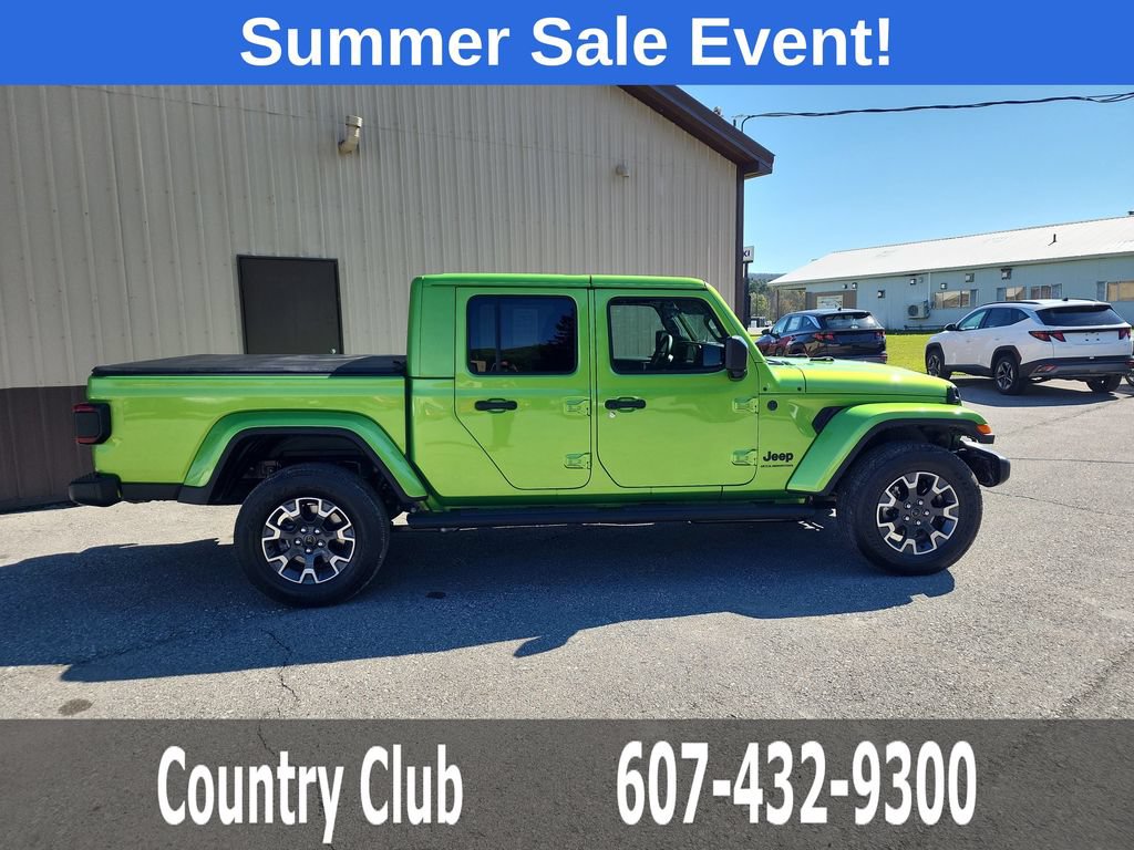 Used 2026 Jeep Gladiator Sport AWD/4WD image 9