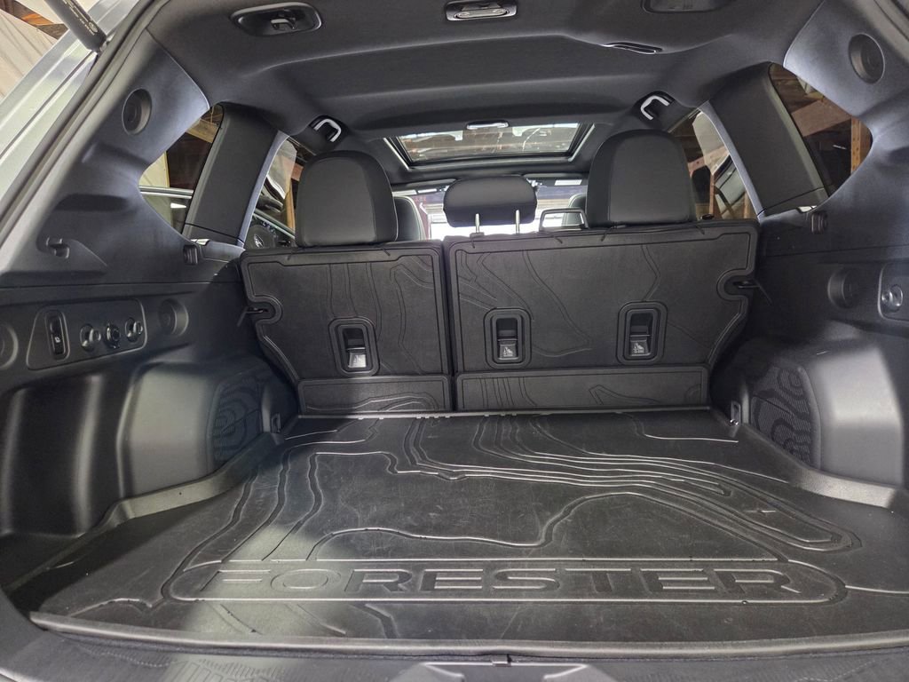Used 2025 Subaru Forester Touring w/ Popular Package - Touring image 19