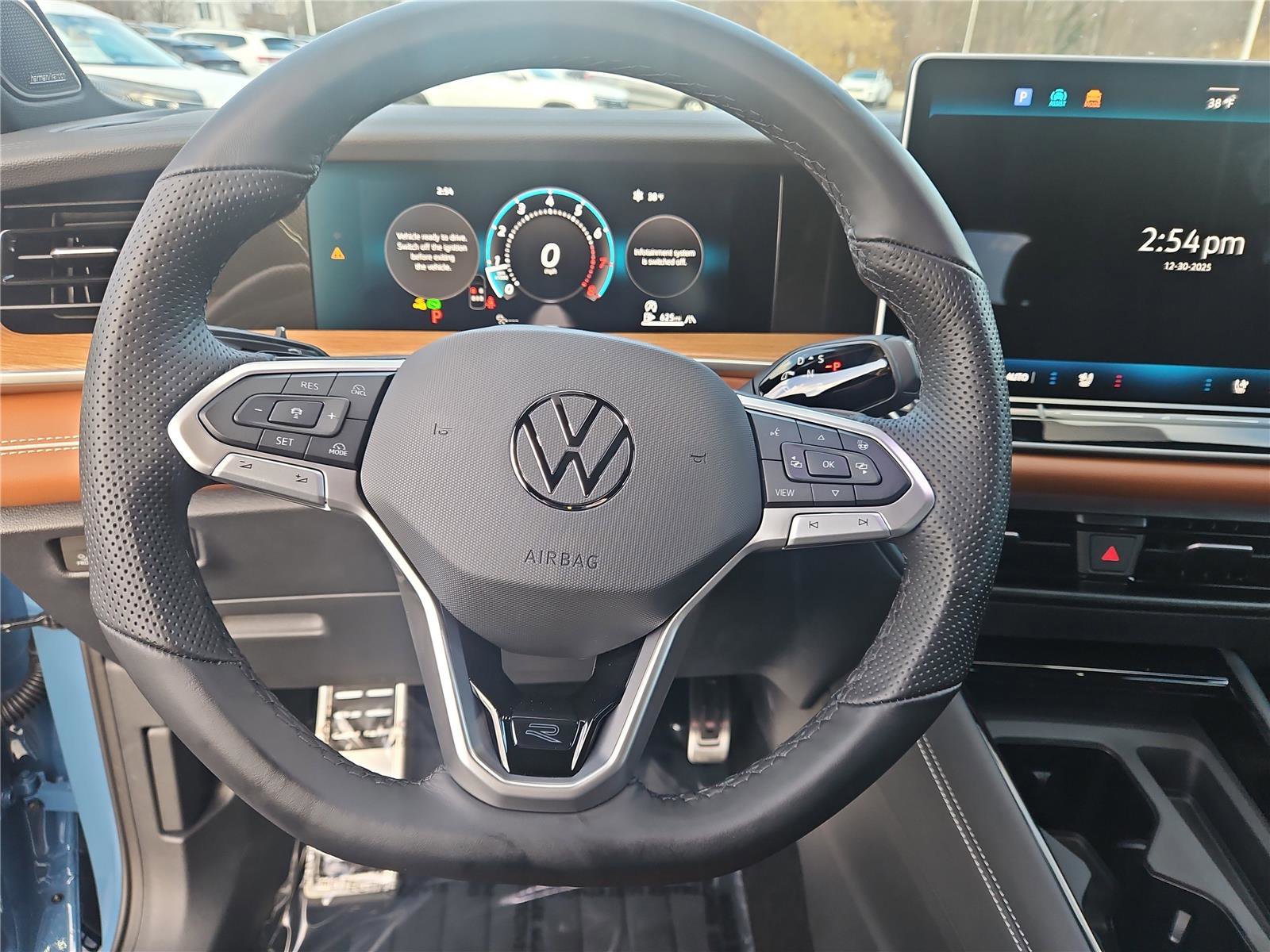 New 2026 Volkswagen Tiguan SEL R-Line image 15