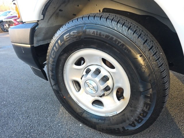 Used 2018 Chevrolet Express 2500 w/ Driver Convenience Package image 8