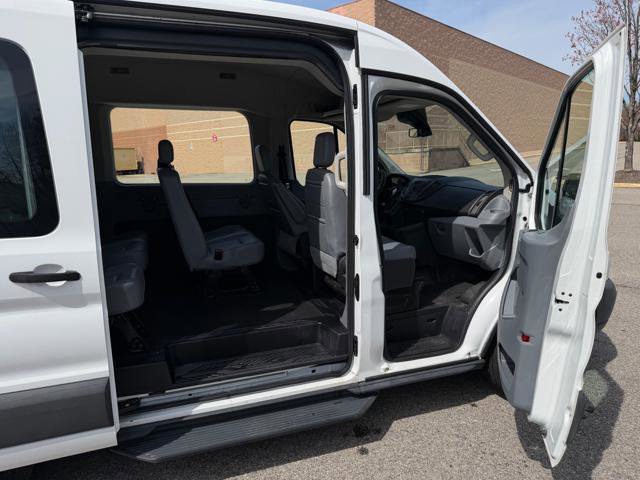 Used 2017 Ford Transit 150 XL image 22