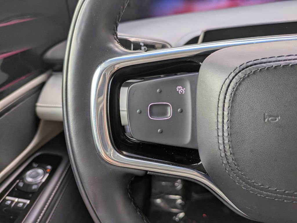 Used 2024 Lincoln Nautilus Reserve image 29