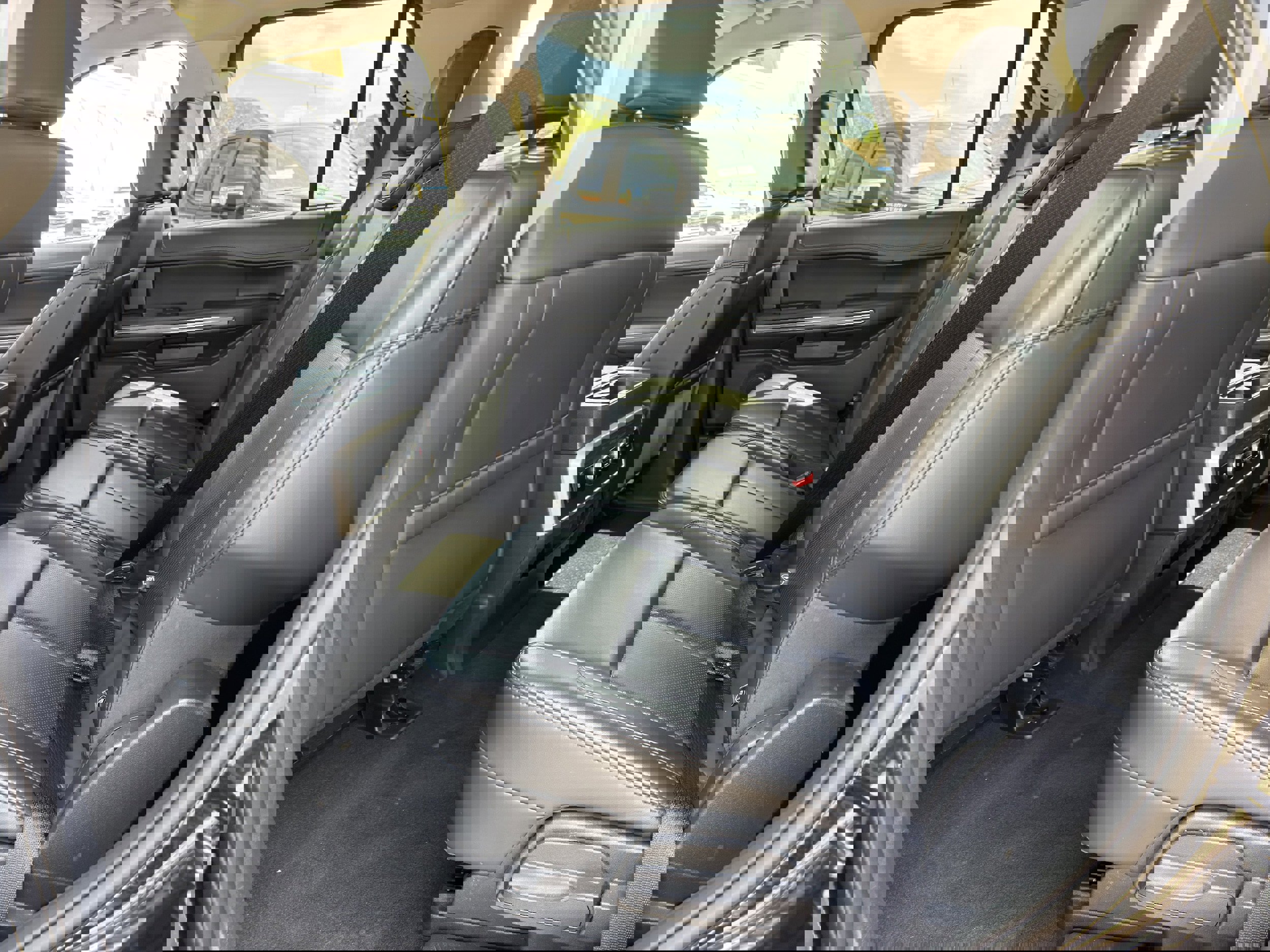 Used 2024 Ford Expedition XLT AWD/4WD image 18