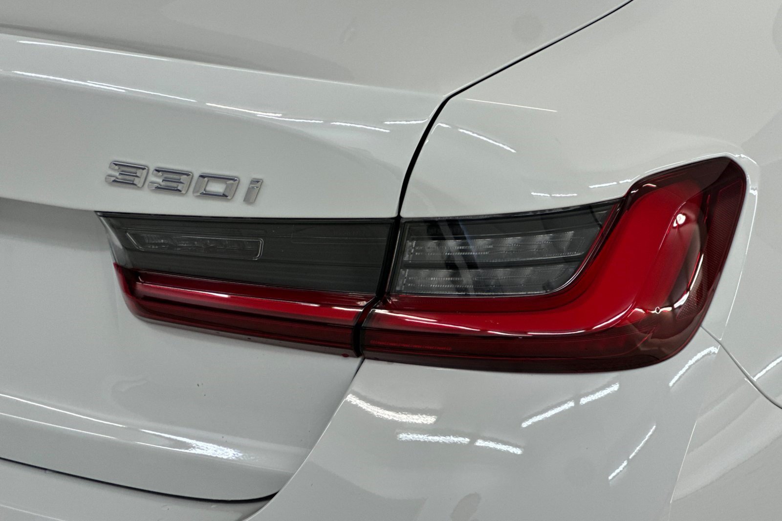 New 2026 BMW 330i Sedan w/ Convenience Package RWD image 24