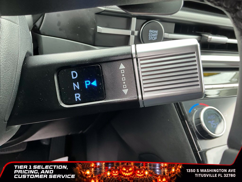 Used 2026 Hyundai Santa Fe SEL FWD image 32