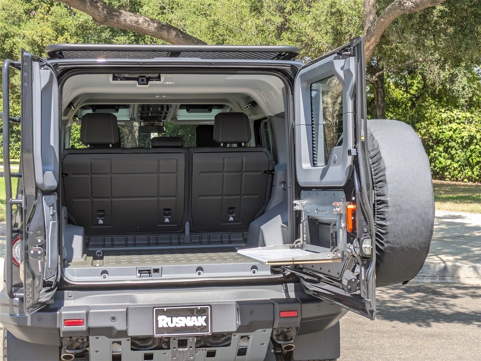 Used 2024 INEOS Grenadier image 33